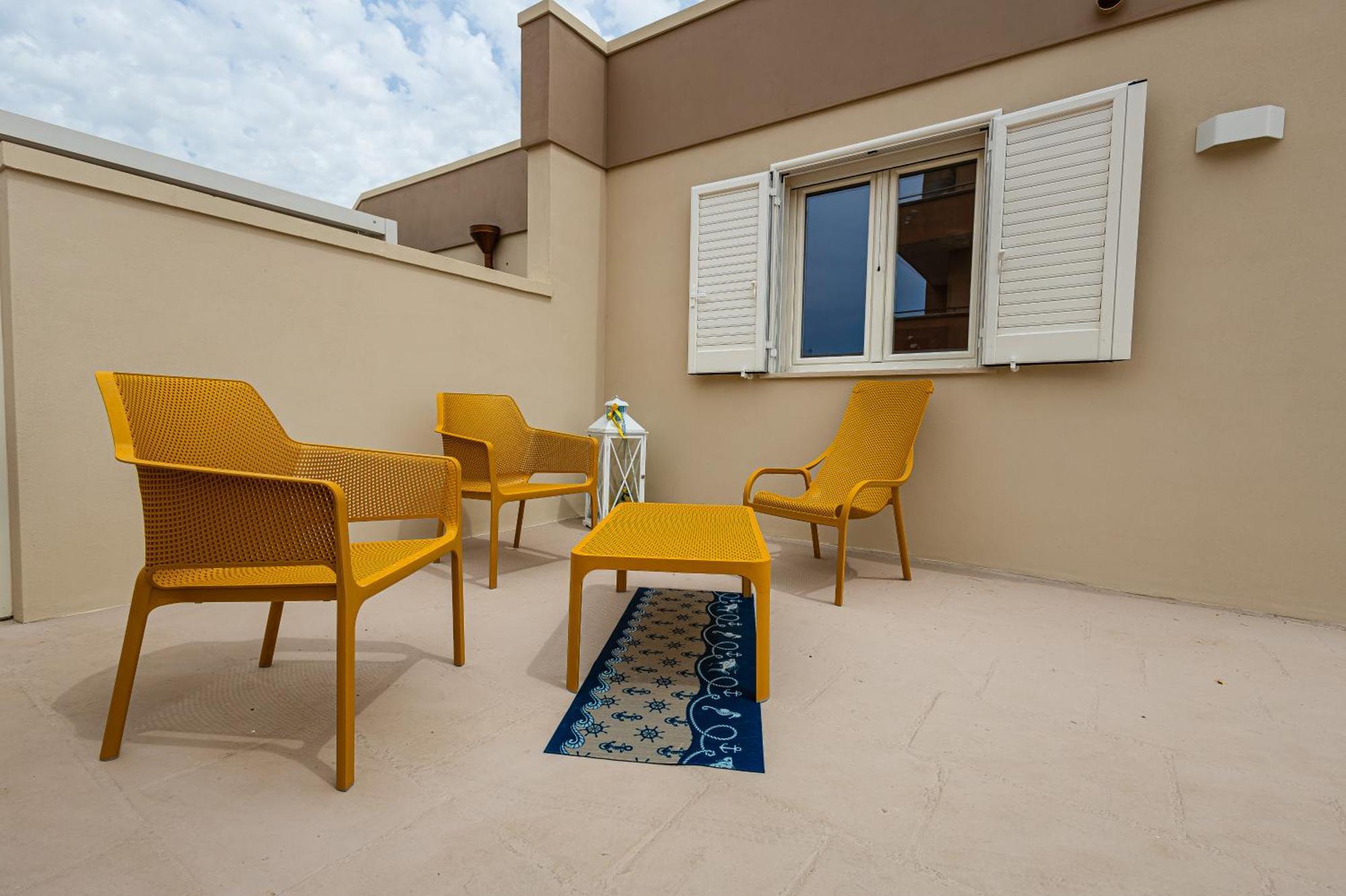 La Collina Di Montegrappa - Suites With Heated Private Pool - Suites With Shared Pool Тулие Екстериор снимка