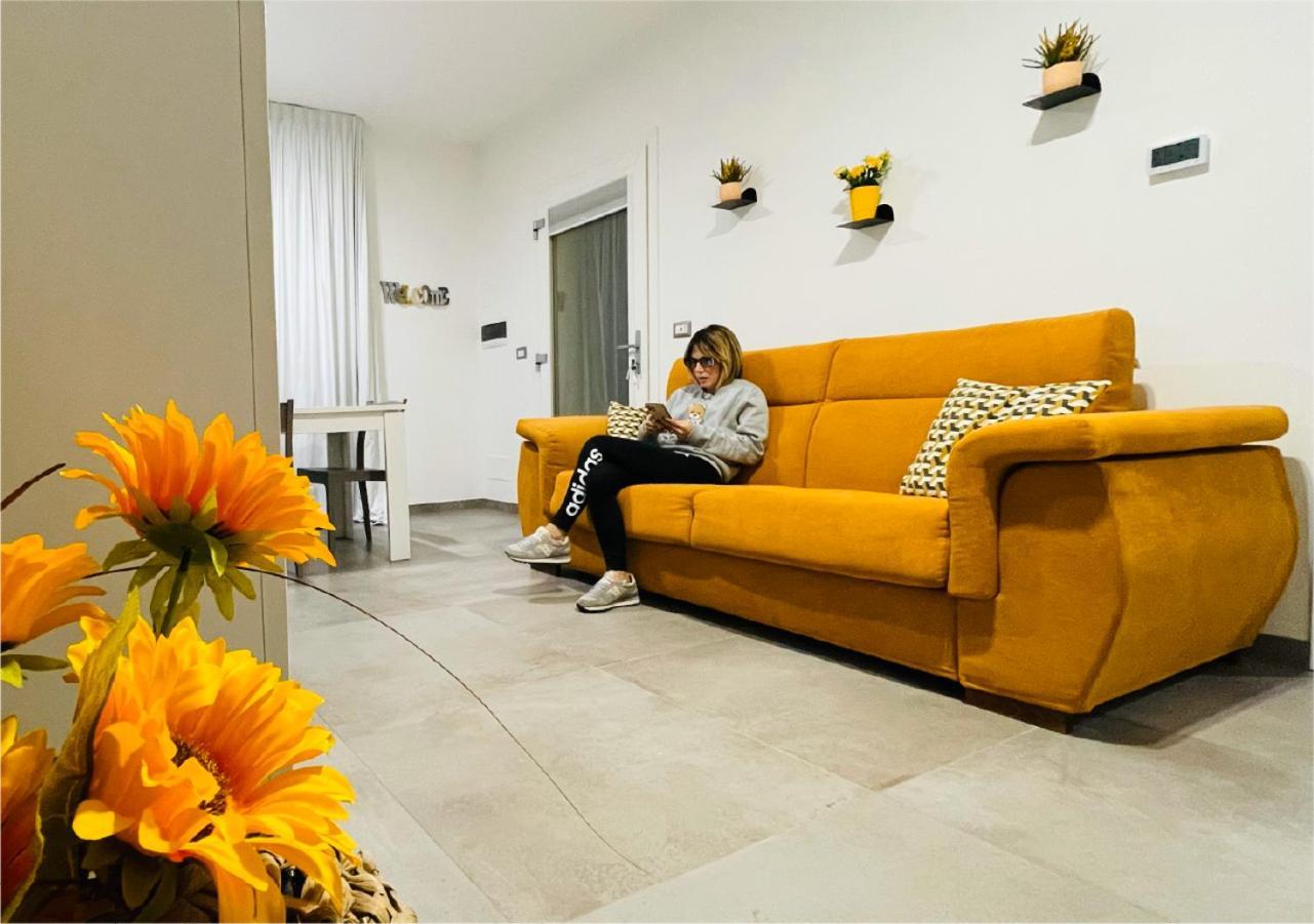 La Collina Di Montegrappa - Suites With Heated Private Pool - Suites With Shared Pool Тулие Екстериор снимка