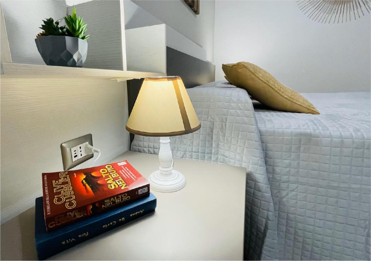 La Collina Di Montegrappa - Suites With Heated Private Pool - Suites With Shared Pool Тулие Екстериор снимка