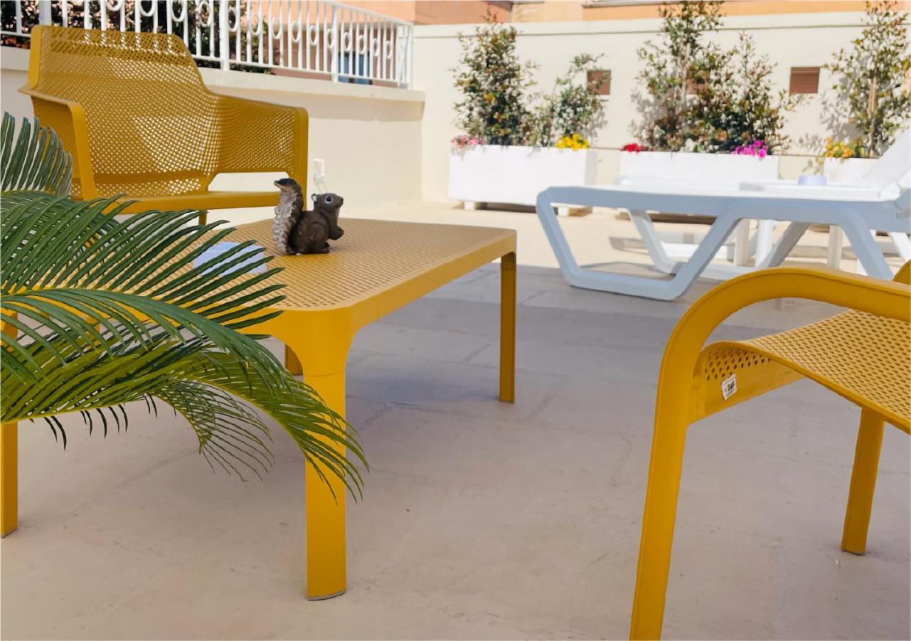 La Collina Di Montegrappa - Suites With Heated Private Pool - Suites With Shared Pool Тулие Екстериор снимка